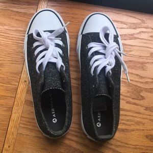 Women’s Airwalk heather grey shoes